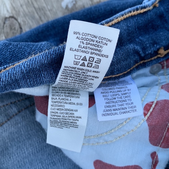 Lucky Brand Sweet N Straight Jeans - Picture 6 of 11